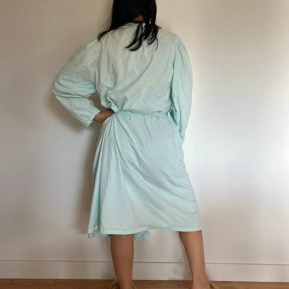 Vintage 1970s soft knit green long sleeve robe embroidered yoke detail medium - Picture 7 of 10